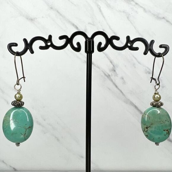 Silver Tone Faux Turquoise Beaded Dangle Earrings Pierced Pair - Picture 3 of 7